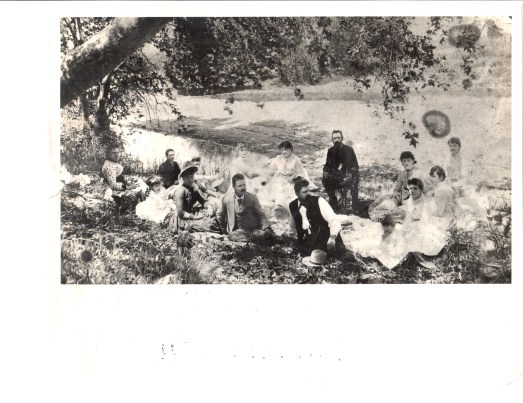 pixpicnic with three girlssandy